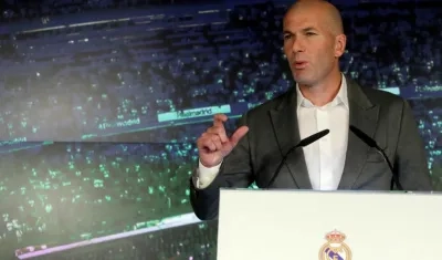 Zinedine Zidane, al regresar al cargo del DT del Real Madrid. 