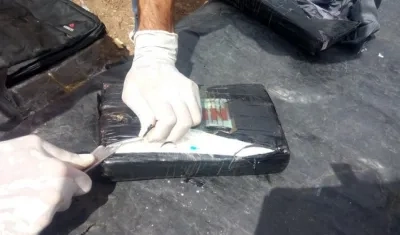 Dos militares fueron capturados con 210 kilos de cocaína en Risaralda.