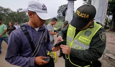 Policía en la frontera. 