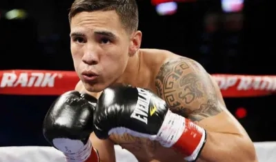 Óscar Valdez, boxeador mexicano peso pluma. 