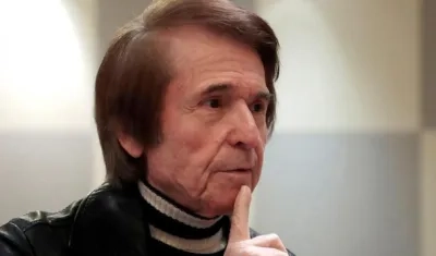 El cantante español Raphael.