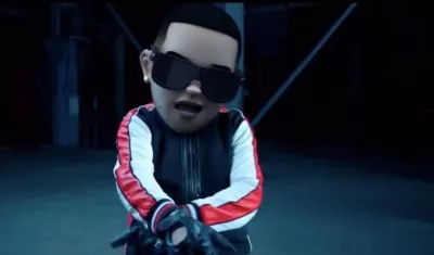 Imagen del video de la canción 'Calma'.