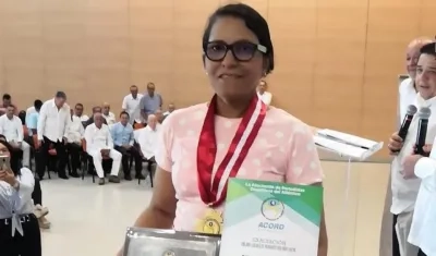 Dilia Esther Bolívar, periodista barranquillera. 