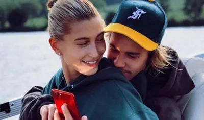 La modelo Hailey Baldwin y el cantante canadiense Justin Bieber.