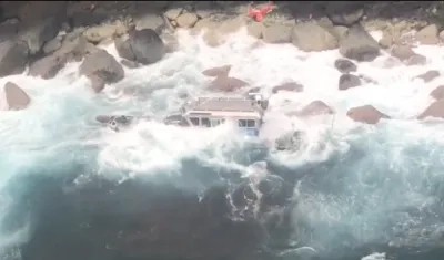 Así quedó la embarcación después del accidente.