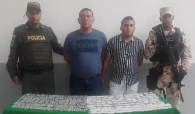 Los capturados Jesús Eduardo Rengifo Pérez y Kevin Andrés Narváez Berdejo.