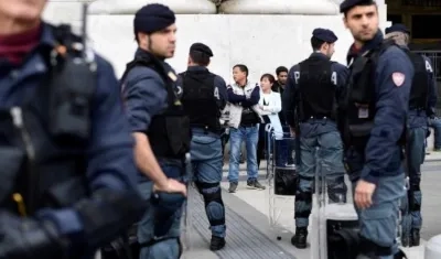 Foto referencial de policías italianos