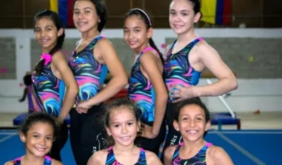 Algunas de las integrantes del Gymnastics Gold.