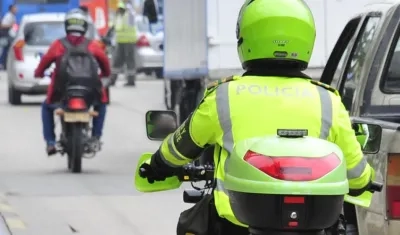 El policía fue capturado en Bogotá.