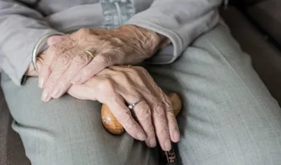 Debe prestarse una mayor atención a las diferencias de género a la hora de elaborar políticas sanitarias.