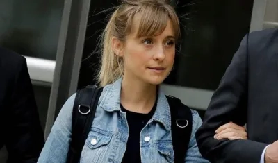 Allison Mack, actriz.