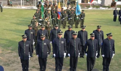 Ascenso de los policías.