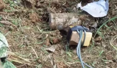 Los dos artefactos explosivos fueron detonados, "de manera controlada" en Curumaní, Cesar.