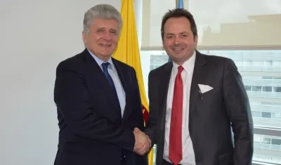 Miroslav Jenka y Carlos Ruiz Massieu.