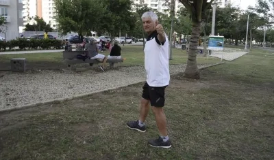 Julio Comesaña, técnico colombo-uruguayo. 