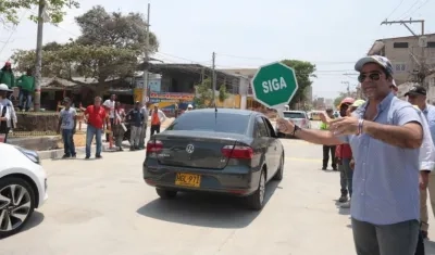 El Alcalde Char da vía libre a la apertura de la calle 51 por la Universidad del Atlántico.
