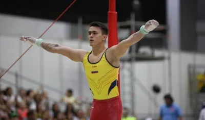 Gimnasta Jossimar Calvo.