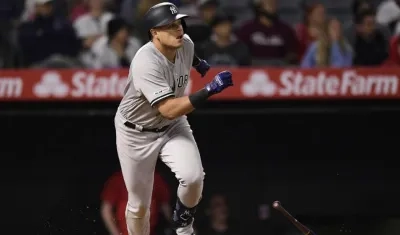 Giovanni Urshela, pelotero colombiano. 