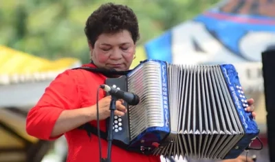 Maribel de los Ángeles Cortina Fonseca.