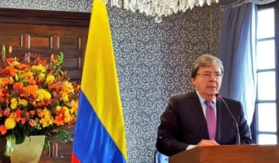 Carlos Holmes Trujillo, cancillería colombiana.