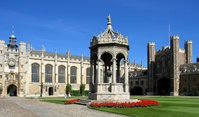 La Universidad inglesa de Cambridge pretende indagar en la forma en que pudo sacar provecho de la esclavitud durante la era colonial del Reino Unido.