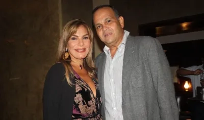 La exmiss Colombia María Mónica Urbina y su esposo José 'El Ñeñe' Hernández.