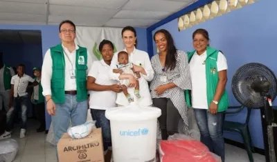  Juliana Pungiluppi visitó el Centro de Desarrollo Infantil (CDI) Nuevo Horizonte donde son atendidos 80 niñas y niños de Primera Infancia.