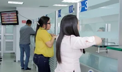 El contribuyente debe pagar el 100 % del impuesto correspondiente a estas vigencias y el impuesto del 2018.