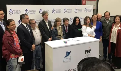 Representantes de los partidos políticos.