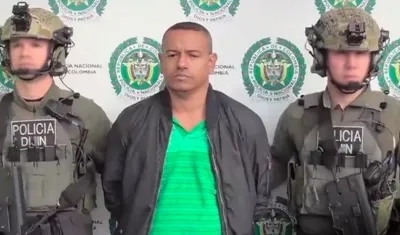  Olindo Perlaza Caicedo, alias ‘Olindillo’ o ‘Gafas’, capturado.