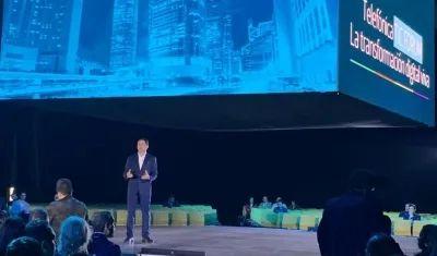  Fabián Hernández, Presidente de CEO de Telefónica Colombia, dio inicio al evento en Bogotá.