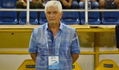 Esta vez no le funcionó la camisa agorera.