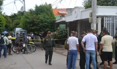 El lugar de los hechos fue acordonado por la Policía.
