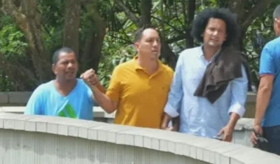 Capturados por robo a compraventa de divisas.