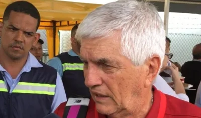 El técnico de Junior, Julio Comesaña.