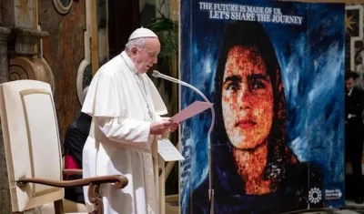  El Papa ofrece un discurso a los participantes de la XXI Asamblea General de Cáritas Internacional.