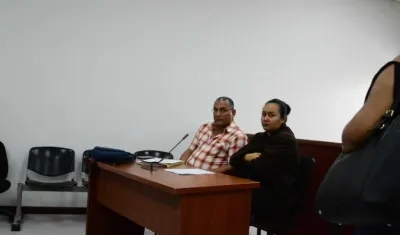 Mujer que habría quemado a su esposo en Villa Campestre