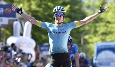 Pello Bilbao celebra la victoria. 