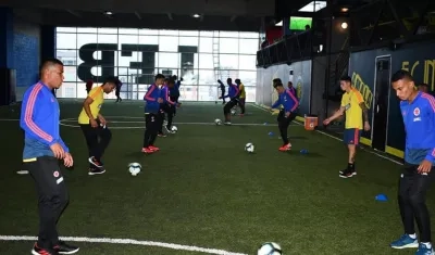 21 de los 23 jugadores convocados por Carlos Queiroz, ya entrenan en Bogotá.