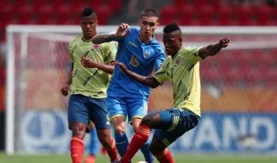 Acción del partido entre Colombia y Ucrania. 