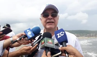  Guillermo Peña, gerente de la empresa Triple A.