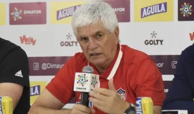 Julio Comesaña, técnico del Junior.