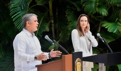 El Presidente Iván Duque y la acrtiz Angelina Jolie.