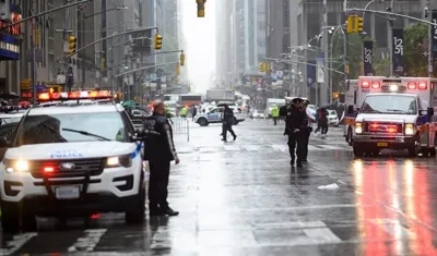  El suceso tuvo lugar a la altura del número 787 de la Séptima Avenida.