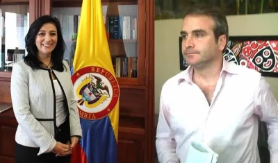 La presidenta de la Corte, Gloria Stella Ortiz y el exSIC Pablo Felipe Robledo.