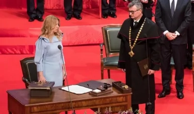  Zuzana Caputová juró hoy en Bratislava, como presidenta de Eslovaquia.