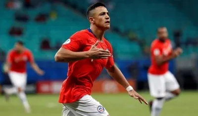 Alexis Sánchez marcó el gol de la clasificación.