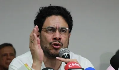 El senador Iván Cepeda.