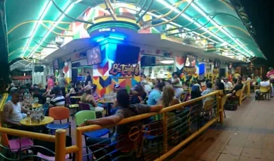 La rumba en Barranquilla se extendió hasta las 4 de la madrugada.