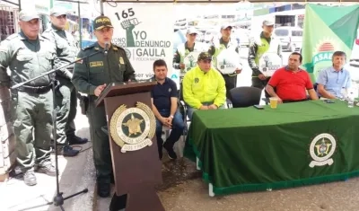 El general Mariano Botero Coy, durante el acto en Barranquillita. 
